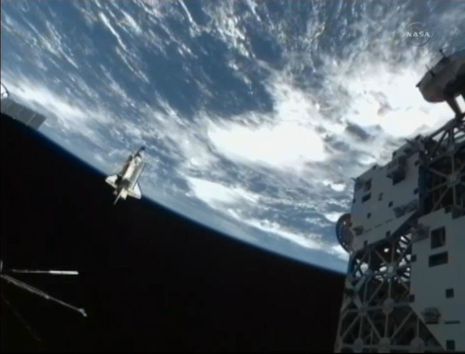 William Shatner Wakes Shuttle Astronauts with 'Star Trek' Tune